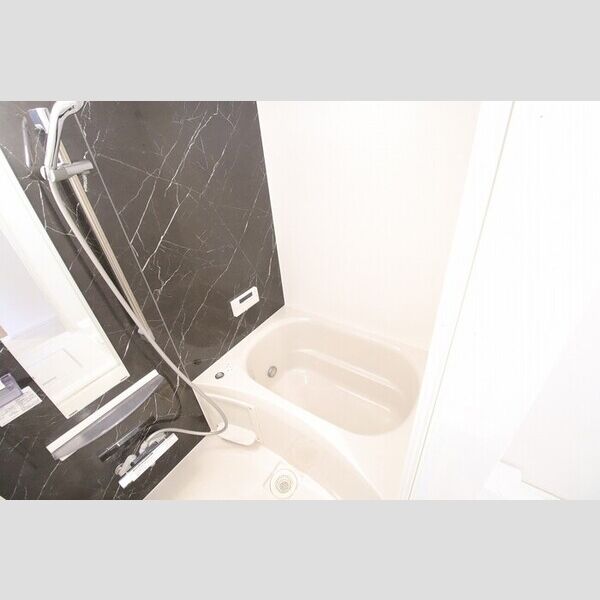 バス (202　バス)