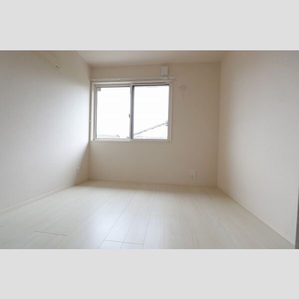 その他 (203　洋室)