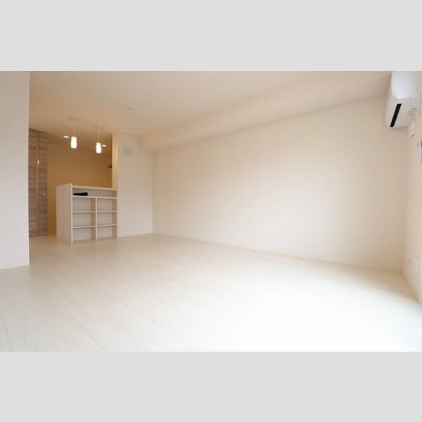 居室・リビング (203　リビングダイニング)