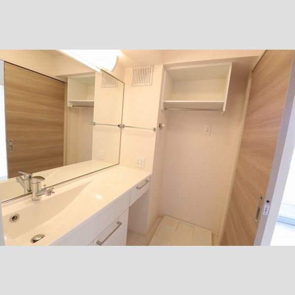 洗面所 (203　洗髪洗面化粧台)