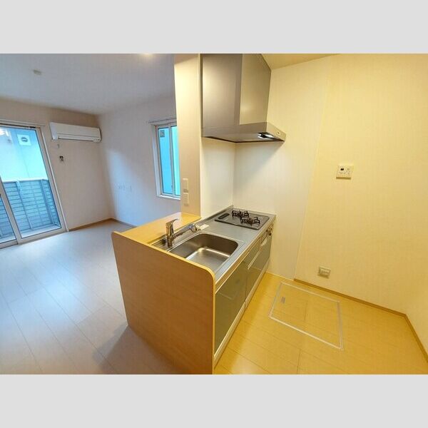 キッチン (システムキッチン)