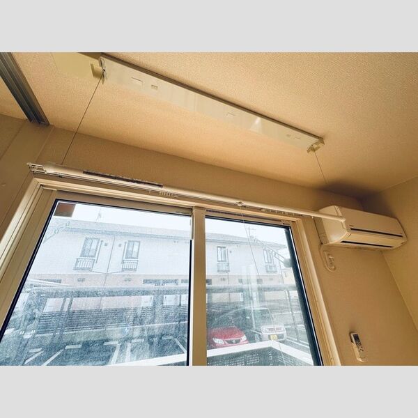 その他 (室内物干し)