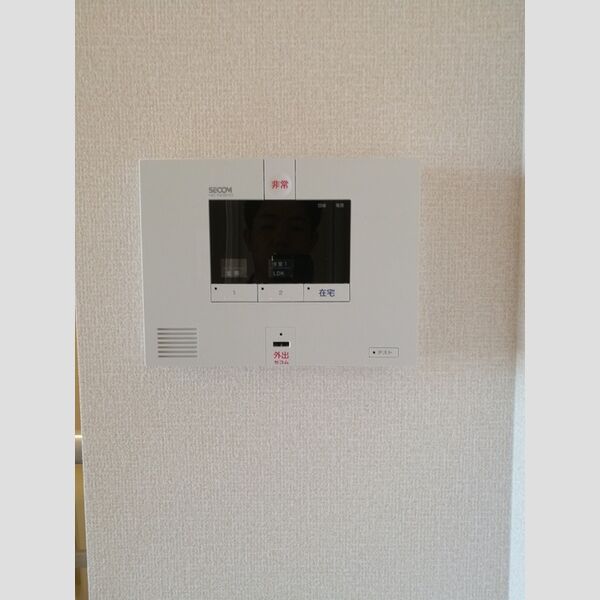 その他設備 (ホームセキュリティー機器)