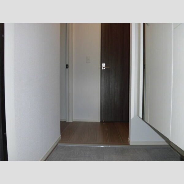 玄関 (Ⅱ102　玄関)