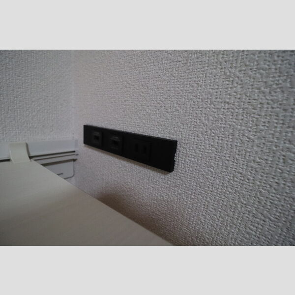 その他 (705　USBコンセント)