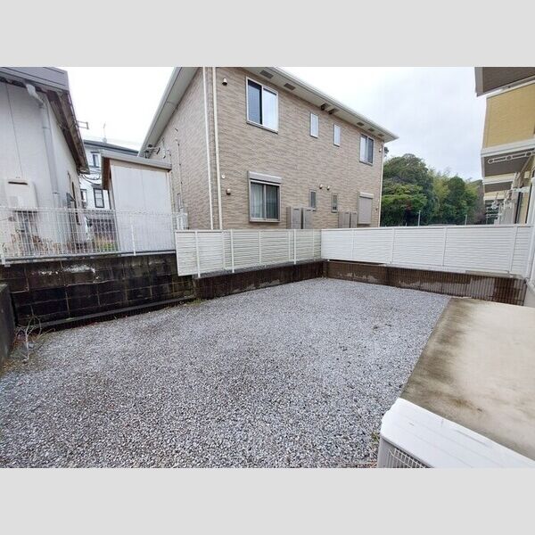 その他 (101　専用庭)