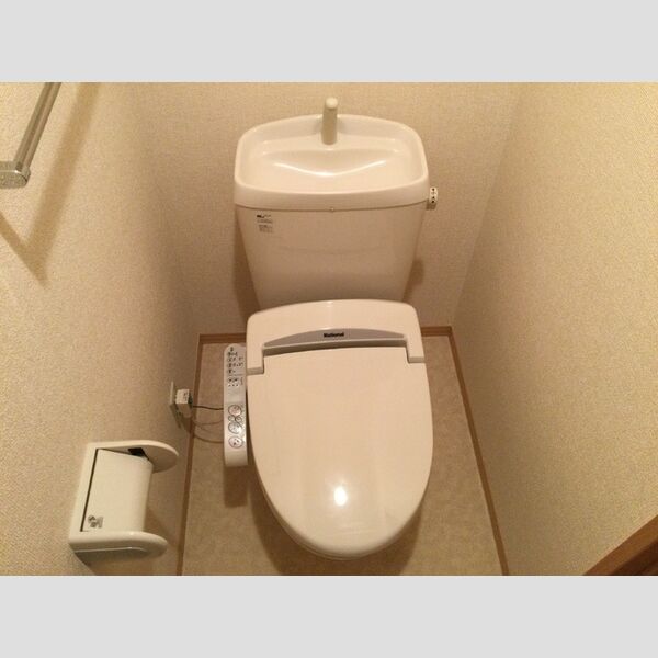 トイレ (205　温水洗浄暖房便座)