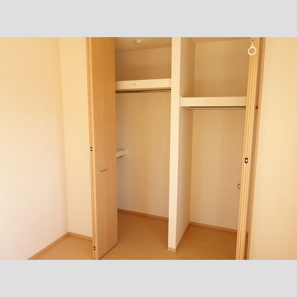収納 (B305　クローゼット)