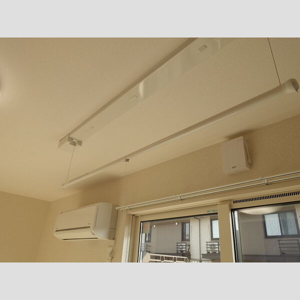 その他 (A102　室内物干し)
