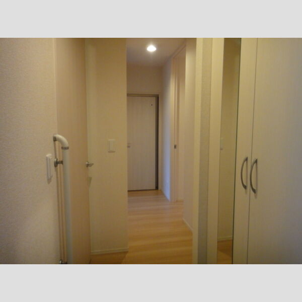 玄関 (B101　玄関)