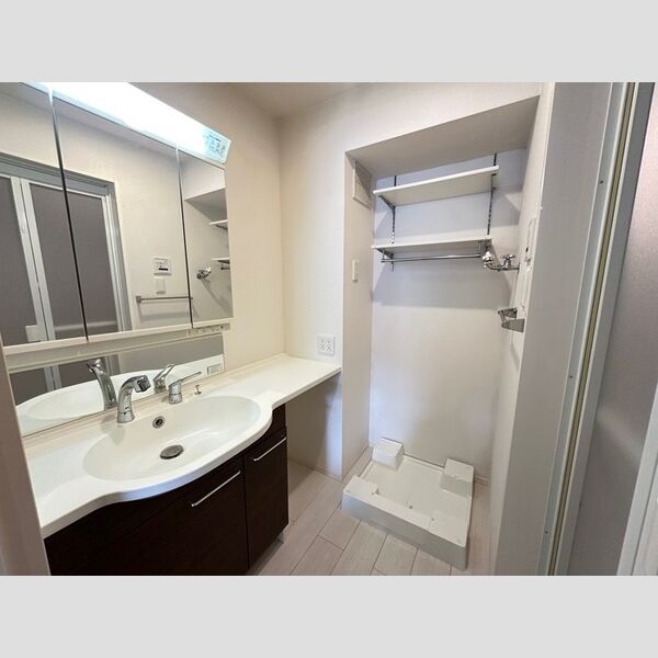 洗面所 (洗面室)