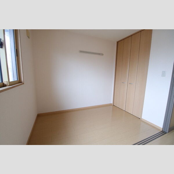 その他 (203　洋室)