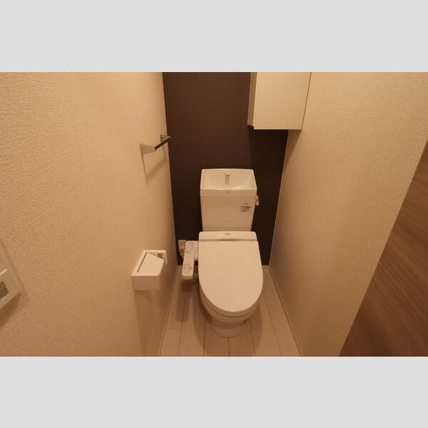 トイレ (307　温水洗浄暖房便座)