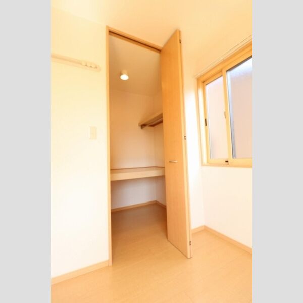 収納 (101　ウォークインクローゼット)