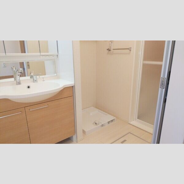 洗面所 (B205　洗面所)