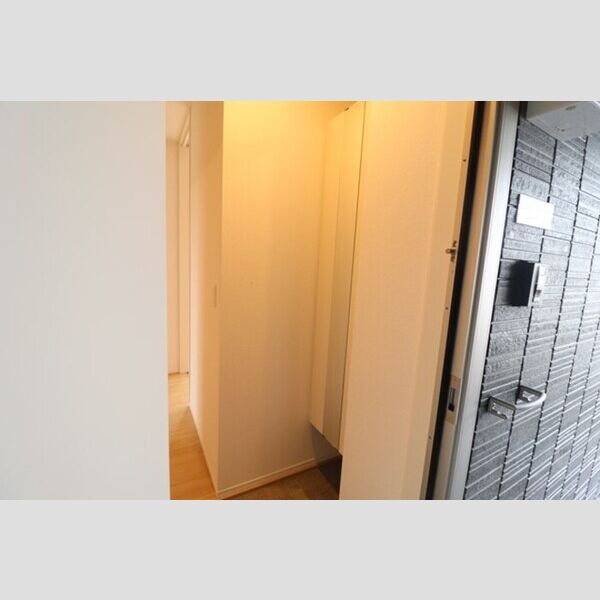 玄関 (303　玄関)