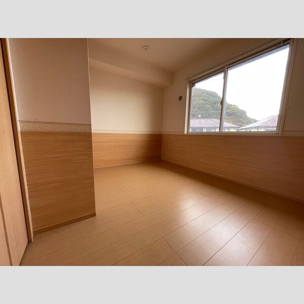 その他 (205　洋室)