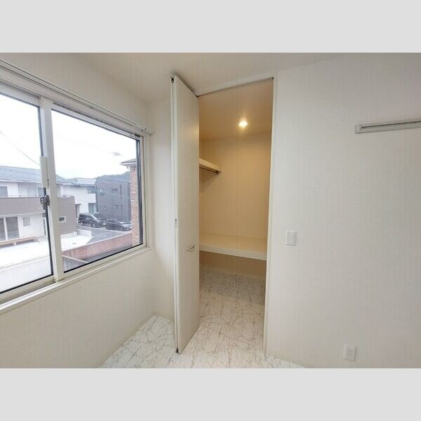 その他 (ウォークインクローゼット)