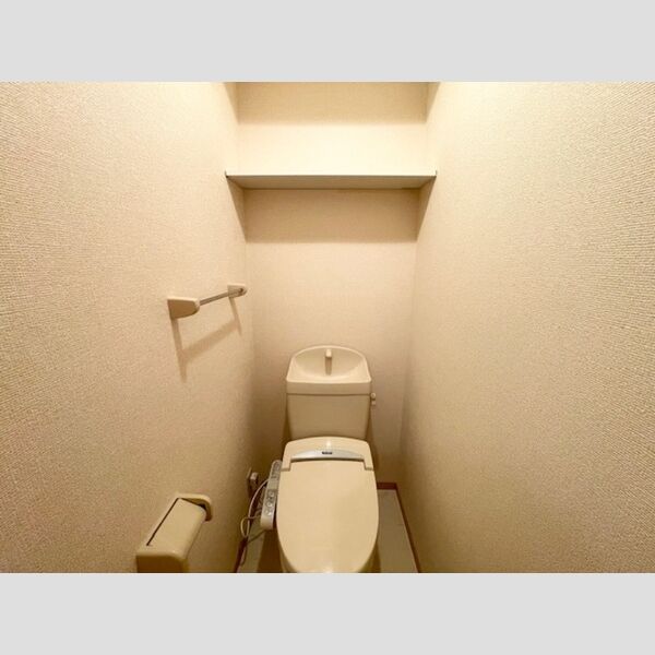 トイレ (温水洗浄暖房便座)