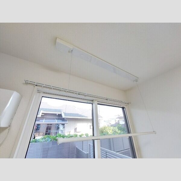 その他 (101　室内物干し)