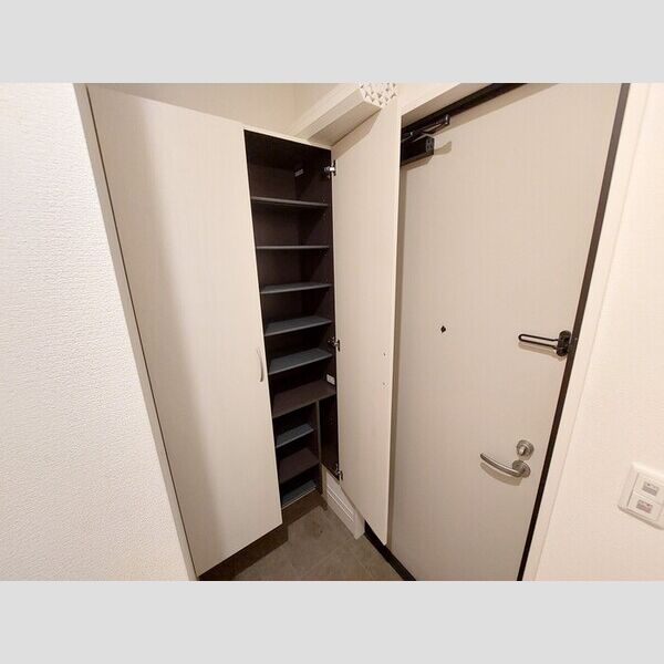 玄関 (101　シューズボックス)