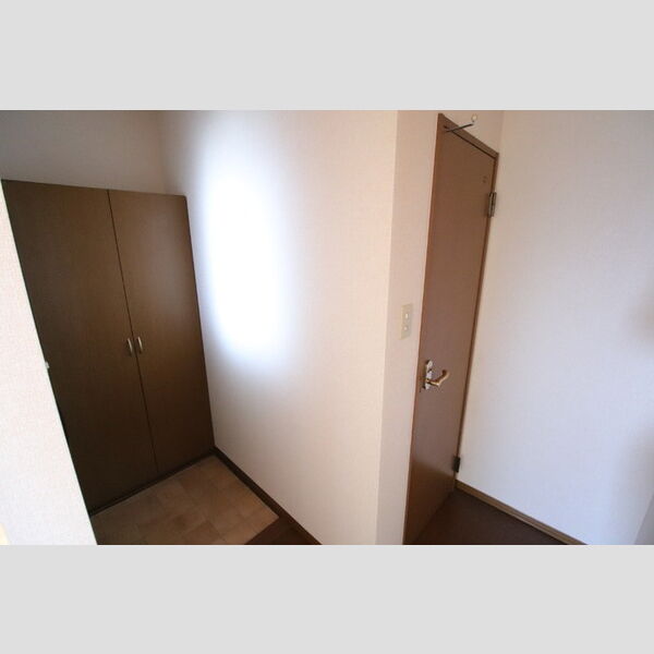 玄関 (201　玄関)