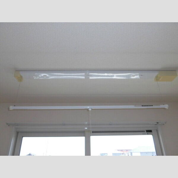 その他 (室内物干し　101)