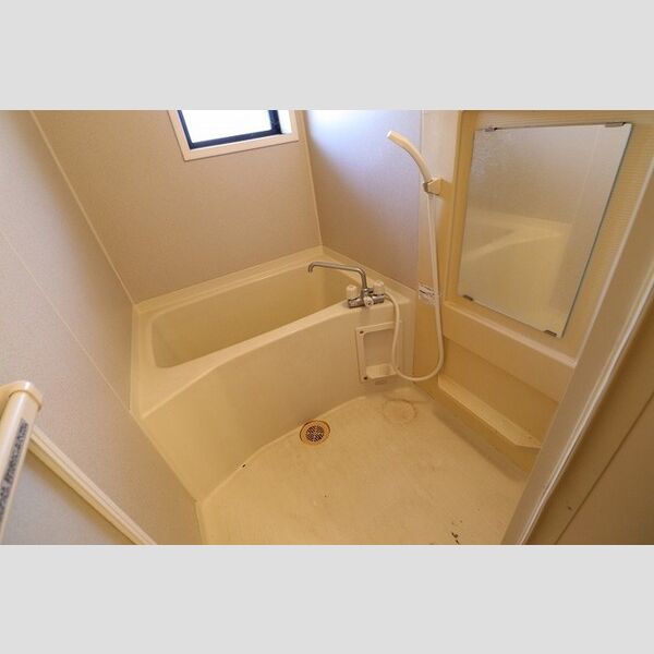 バス (A203　浴室)