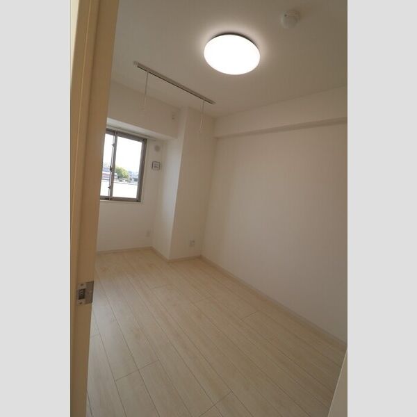 その他 (303　洋室)