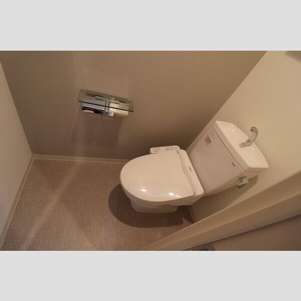 トイレ (303　トイレ)