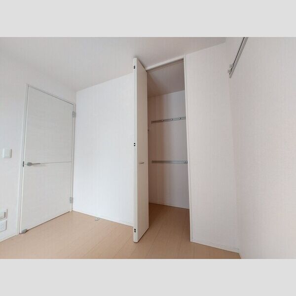 その他 (クローゼット)