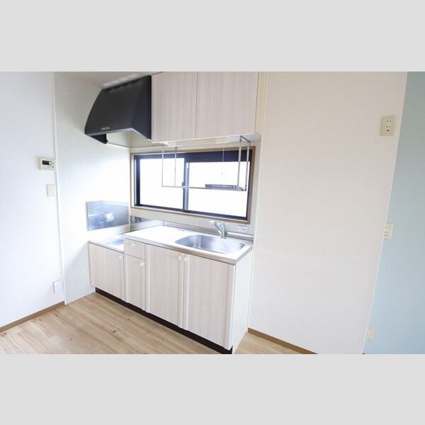 キッチン (ラーク福江B棟201キッチン)