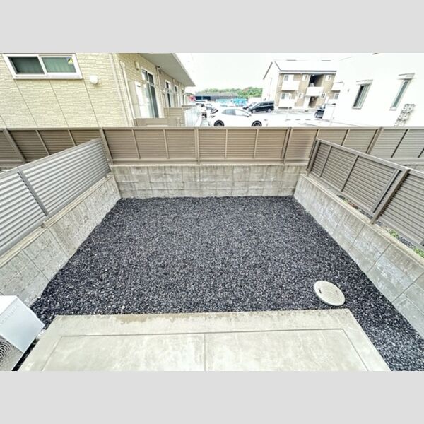 その他 (専用庭)