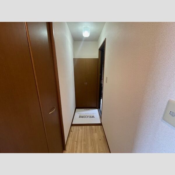 玄関 (玄関)