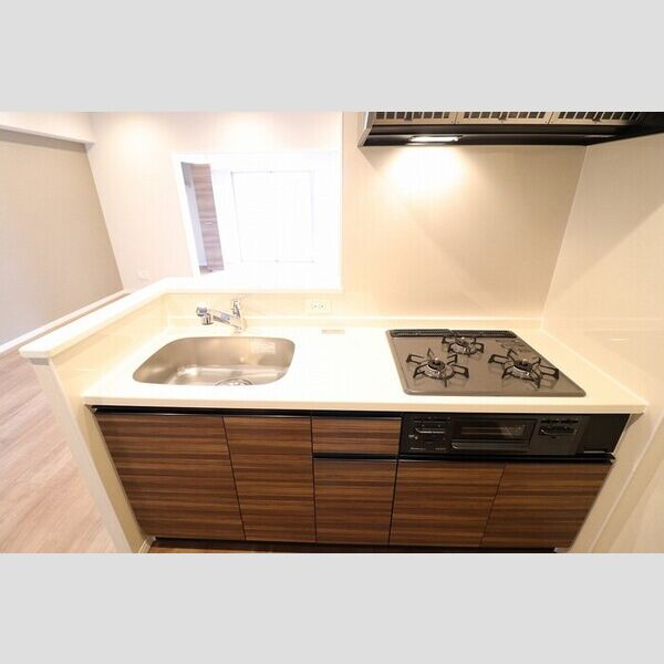 キッチン (キッチン)