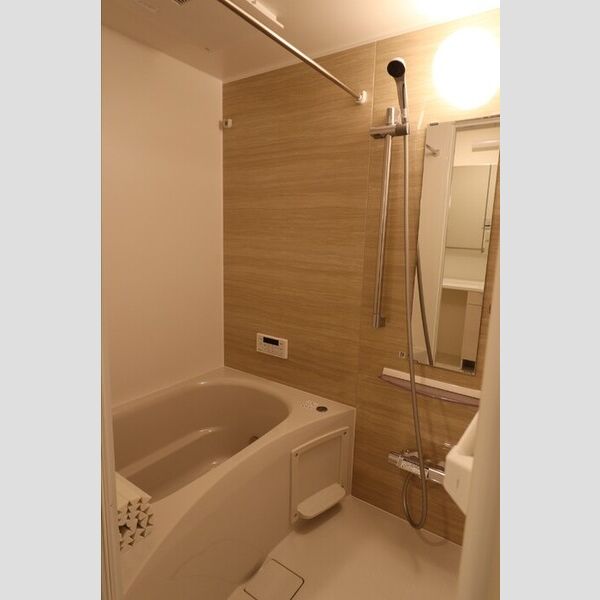 バス (A106　バス)