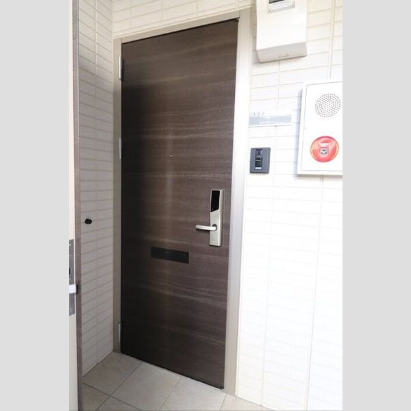 玄関 (A107　玄関)
