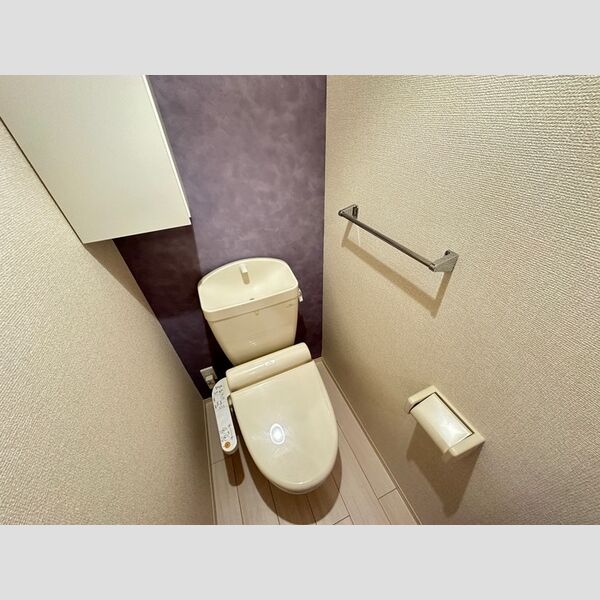 トイレ (107　トイレ)