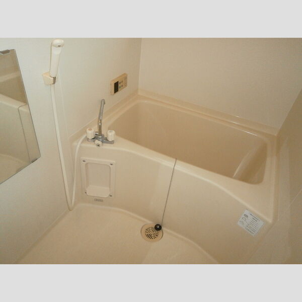 バス (101　浴室)