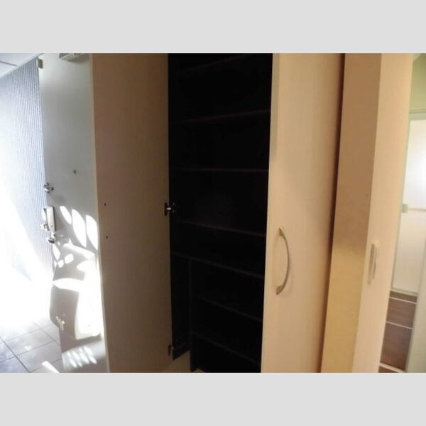 玄関 (101　玄関収納)