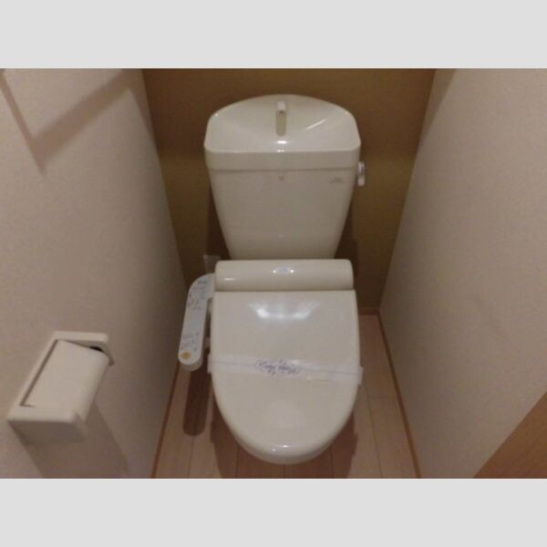 トイレ (102　トイレ)