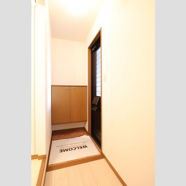 玄関 (A201 玄関)