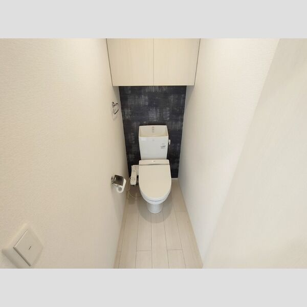 トイレ (106トイレ)