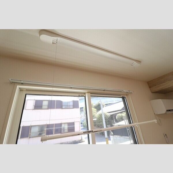 その他 (室内物干し)