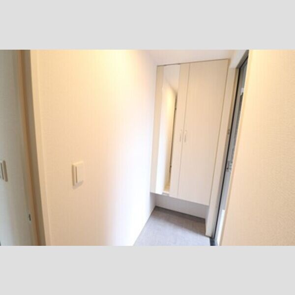 玄関 (102　玄関)