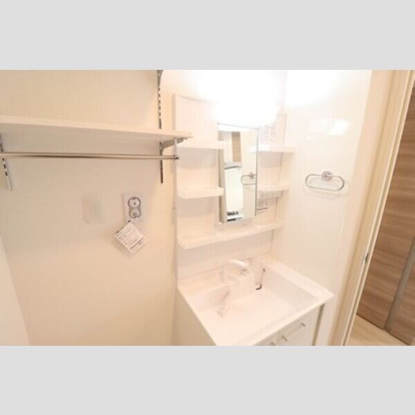 洗面所 (102　洗面所)