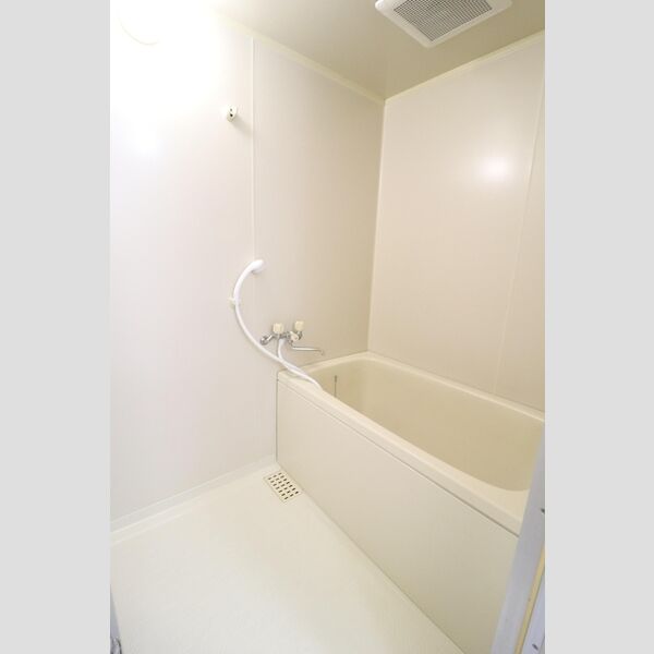 バス (306　バス)