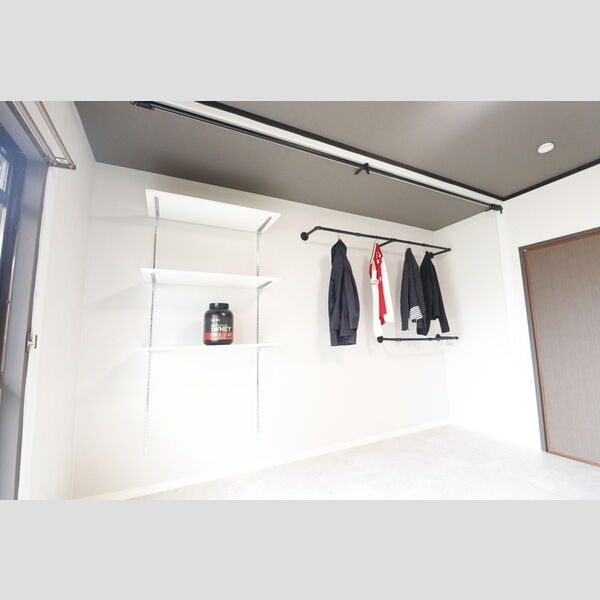 収納 (オープンクローゼット)