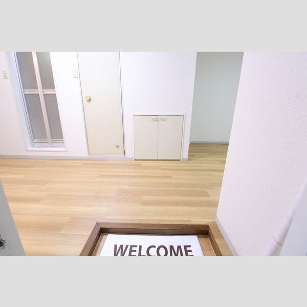 玄関 (プレジールミスミ102玄関)