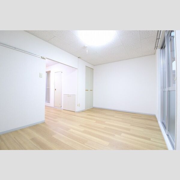 居室・リビング (プレジールミスミ102居室)